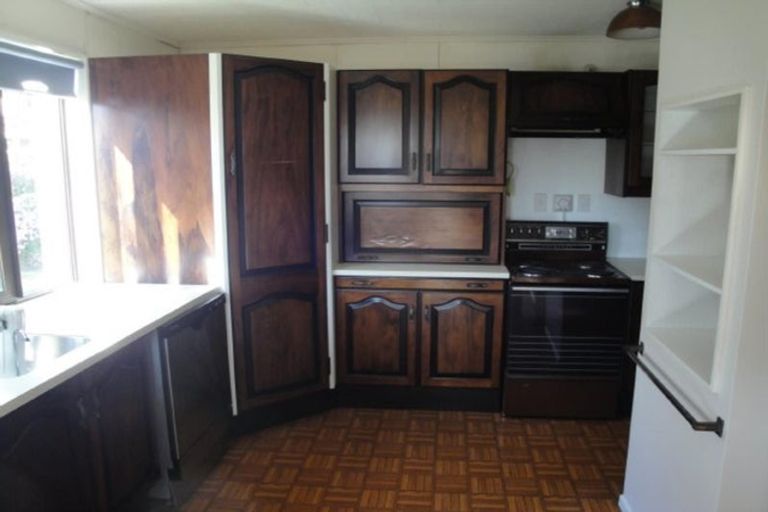 Photo of property in 76 Belvedere Avenue, Waikanae, 5036