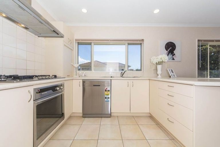 Photo of property in 54b Santa Ana Drive, Dannemora, Auckland, 2016