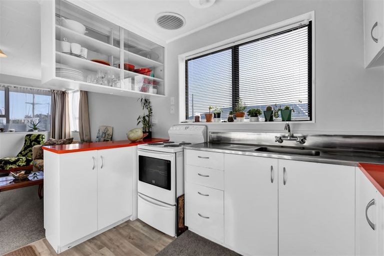 Photo of property in 1/12 Darnell Street, Fitzroy, New Plymouth, 4312