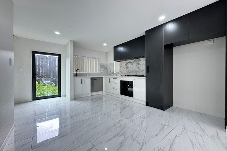 Photo of property in 11c William Avenue, Manurewa, Auckland, 2102