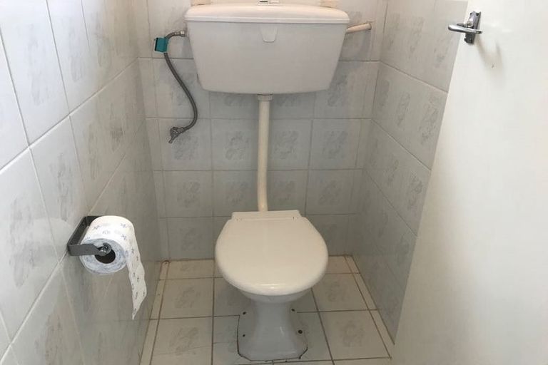 Photo of property in 185 Birkdale Road, Birkdale, Auckland, 0626