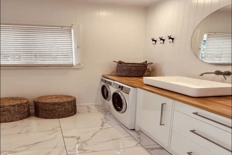 Photo of property in 27a Goldsmith Road, Hospital Hill, Napier, 4110