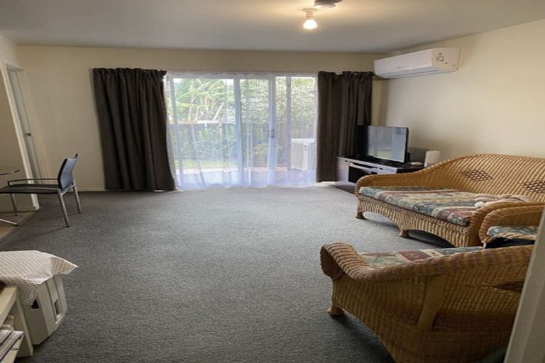 Photo of property in 17/83 Lake Road, Devonport, Auckland, 0622