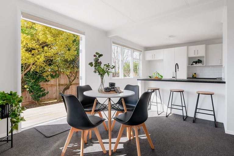 Photo of property in 102 Insoll Avenue, Enderley, Hamilton, 3214