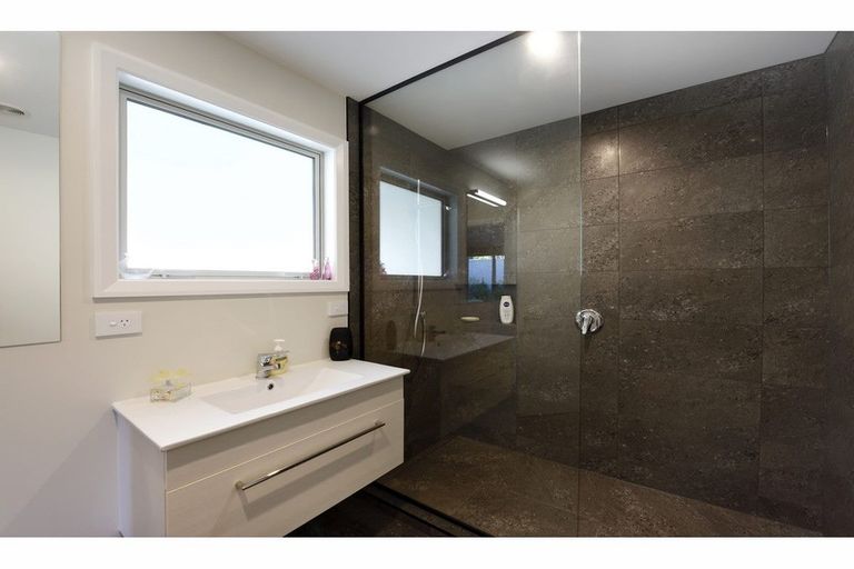 Photo of property in 26b Waimea Road, Nelson South, Nelson, 7010