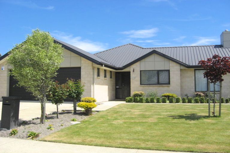 Photo of property in 18 O'neill Avenue, Northwood, Christchurch, 8051