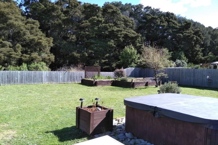 Photo of property in 3 Turner Place, Wakefield, 7025