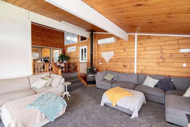 Photo of property in 43 Mahana Road, Ngatea, 3503