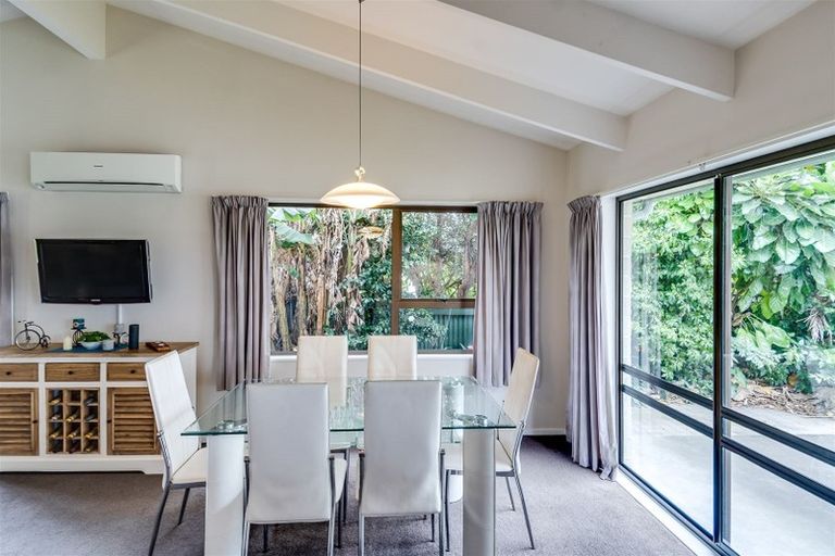 Photo of property in 215 Guppy Road, Taradale, Napier, 4112