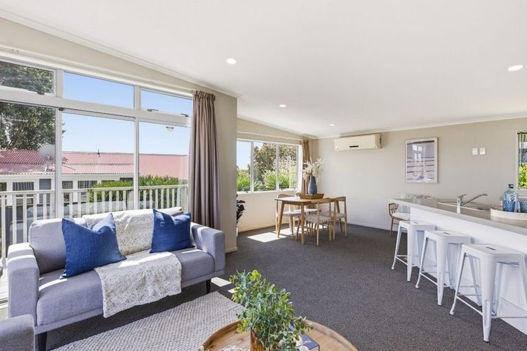 Photo of property in 47a Mazengarb Road, Paraparaumu Beach, Paraparaumu, 5032