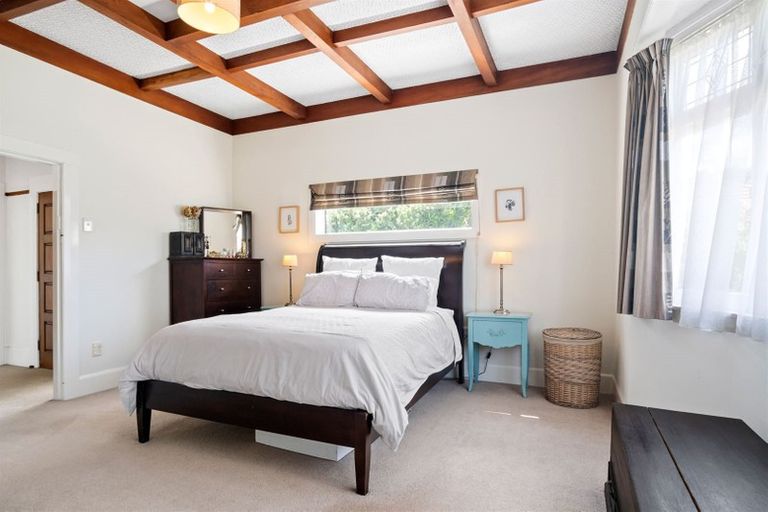 Photo of property in 31 Hillcrest Road, Papatoetoe, Auckland, 2025