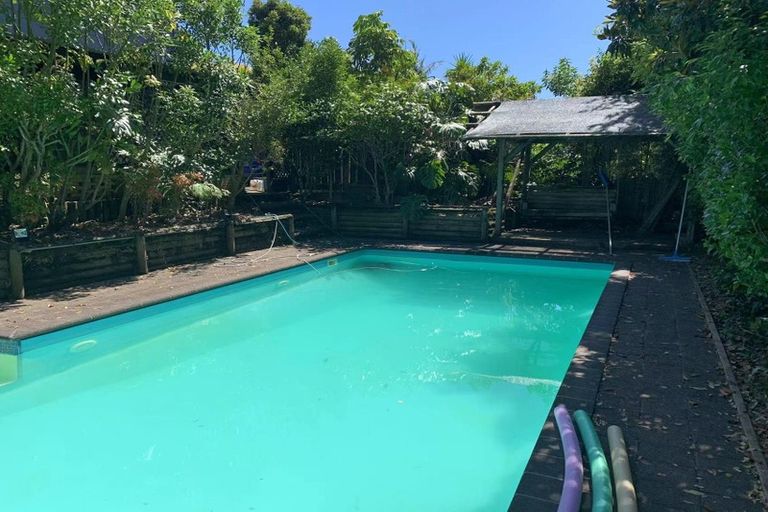 Photo of property in 188 Glamorgan Drive, Torbay, Auckland, 0630