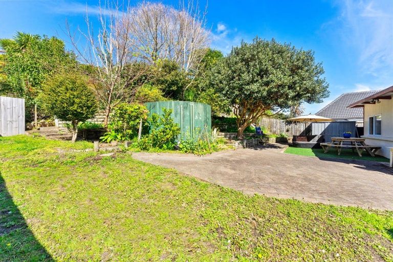 Photo of property in 76b The Circle, Manly, Whangaparaoa, 0930