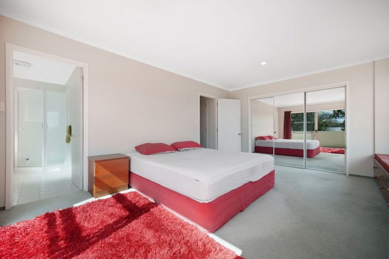 Photo of property in 27d Swanson Road, Henderson, Auckland, 0610