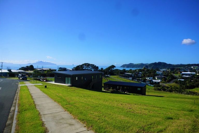 Photo of property in 7 Blue Moon Rise, Langs Beach, 0582