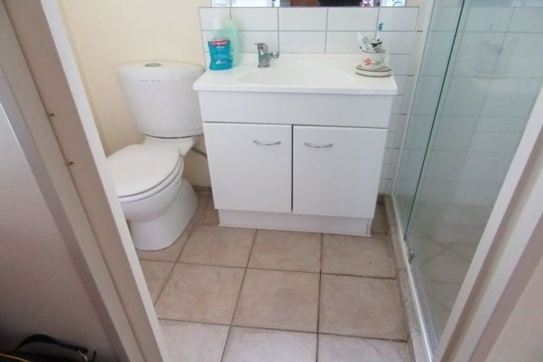 Photo of property in 8 Fergusson Street, Waterloo, Lower Hutt, 5011