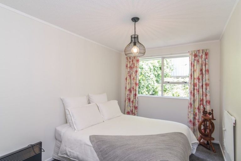 Photo of property in 25b Old Coach Road, Johnsonville, Wellington, 6037