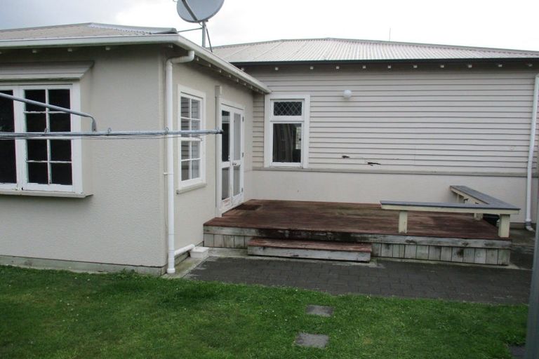 Photo of property in 411a Featherston Street, Palmerston North, 4414