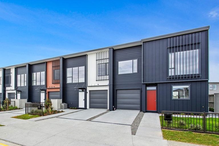 Photo of property in 140 Te Napi Drive, Takanini, Auckland, 2112