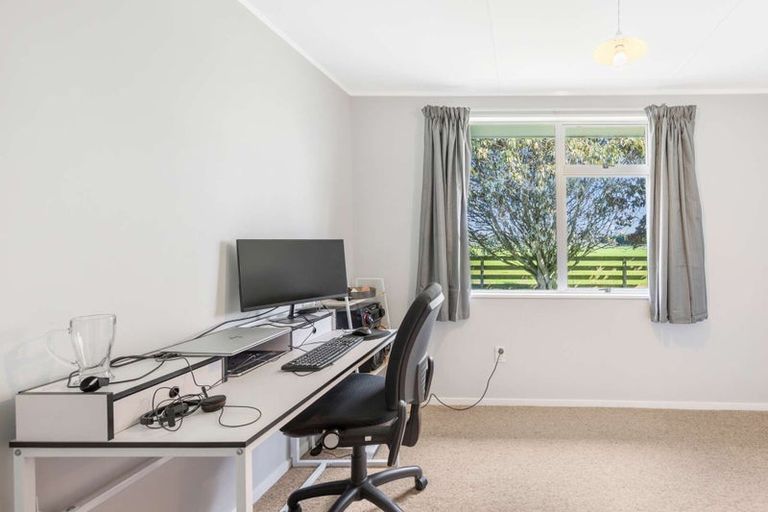 Photo of property in 32 Cascade Crescent, Westbrook, Palmerston North, 4412