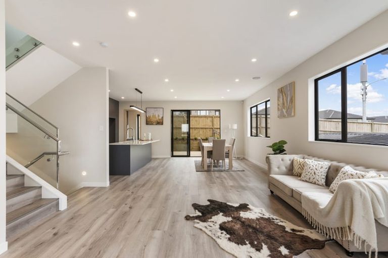 Photo of property in 14 Glann Lane, Flat Bush, 2019