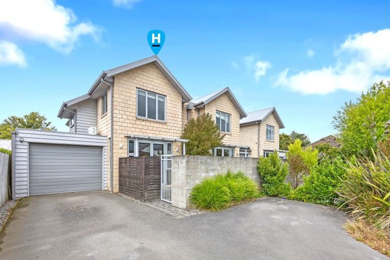 Photo of property in 90c Mandeville Street, Riccarton, Christchurch, 8011