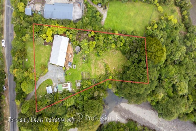 Photo of property in 2150 Akatarawa Road, Akatarawa Valley, Upper Hutt, 5372