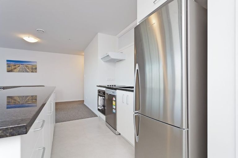 Photo of property in 12/26 Railway Street West, Papakura, 2110