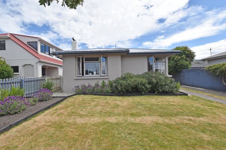 Photo of property in 16 Herriot Street, Richmond, Invercargill, 9810