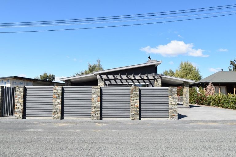 Photo of property in 52 Totara Drive, Twizel, 7901