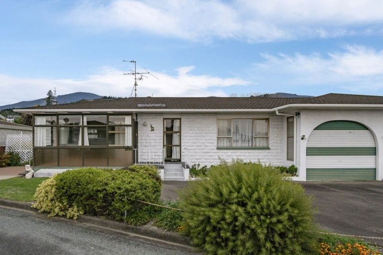 Photo of property in 1/3 Alyson Place, Stoke, Nelson, 7011