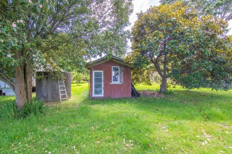 Photo of property in 3483 Kaipara Coast Highway, Glorit, Warkworth, 0984