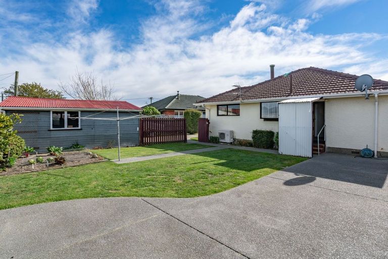 Photo of property in 15 Vardon Crescent, Shirley, Christchurch, 8061