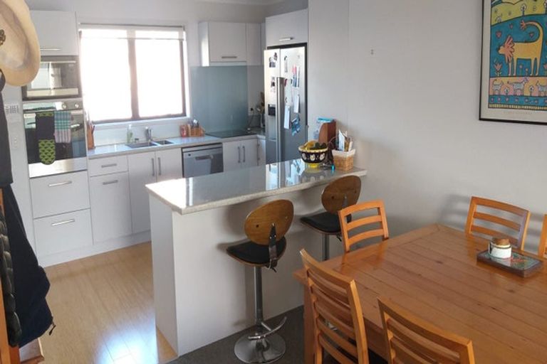 Photo of property in 12 Latimer Way, Petone, Lower Hutt, 5012