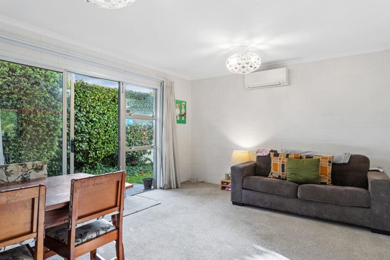 Photo of property in 3/88 Office Road, Merivale, Christchurch, 8014