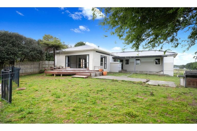 Photo of property in 5 Hutchinson Road, Helensville, 0875