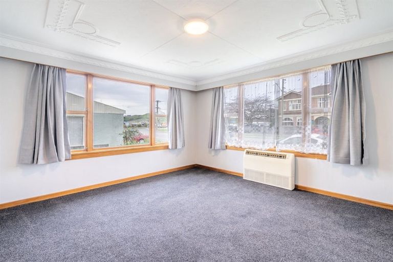 Photo of property in 1 Crombie Street, Gore, 9710