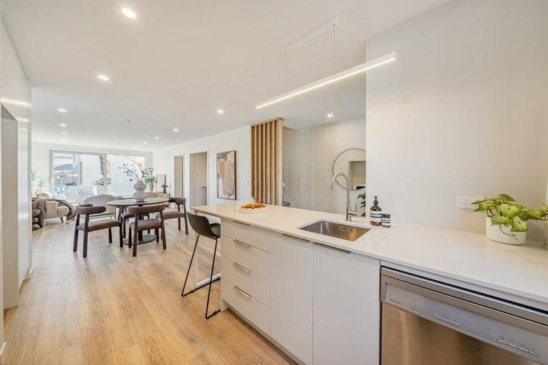 Photo of property in 11 Collingwood Street, Waterloo, Lower Hutt, 5011