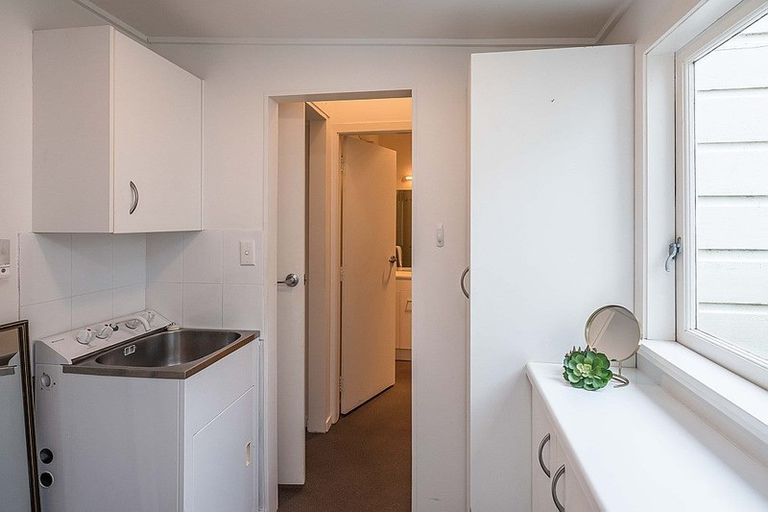 Photo of property in 13 Ross Street, Kilbirnie, Wellington, 6022