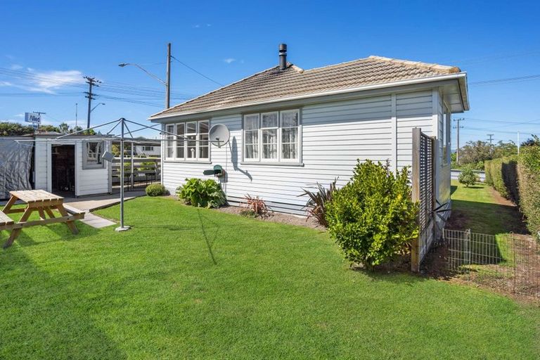 Photo of property in 2 Gormack Street, Balclutha, 9230