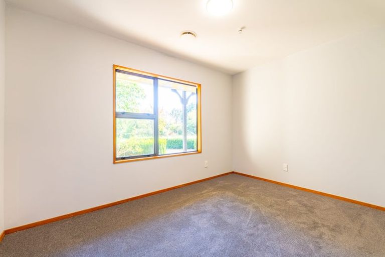 Photo of property in 22 Lynch Road, Levels, Timaru, 7973