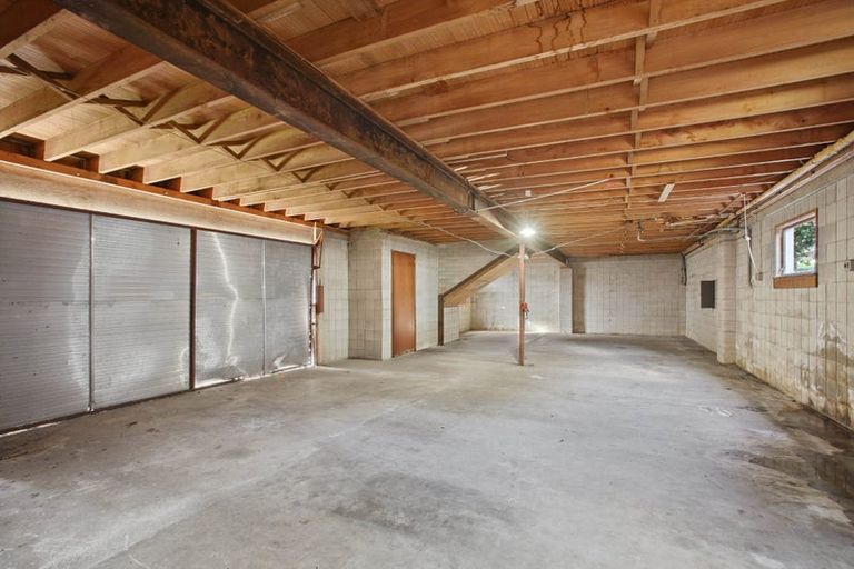 Photo of property in 12 The Boulevard, Sunnyhills, Auckland, 2010