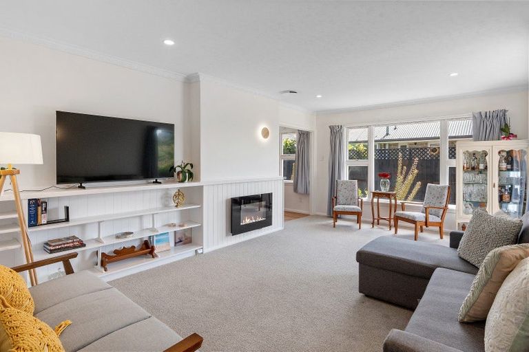 Photo of property in 3 Bygrave Place, Bishopdale, Christchurch, 8053