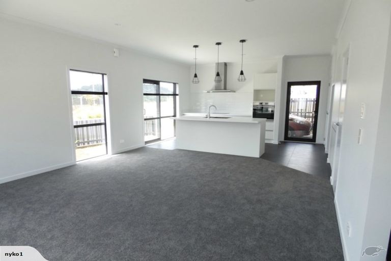 Photo of property in 1 Frank Gill Road, Hobsonville, Auckland, 0616