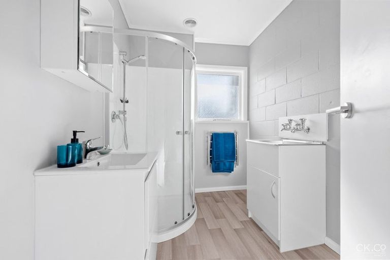 Photo of property in 3/6-8 Keys Street, Elderslea, Upper Hutt, 5018