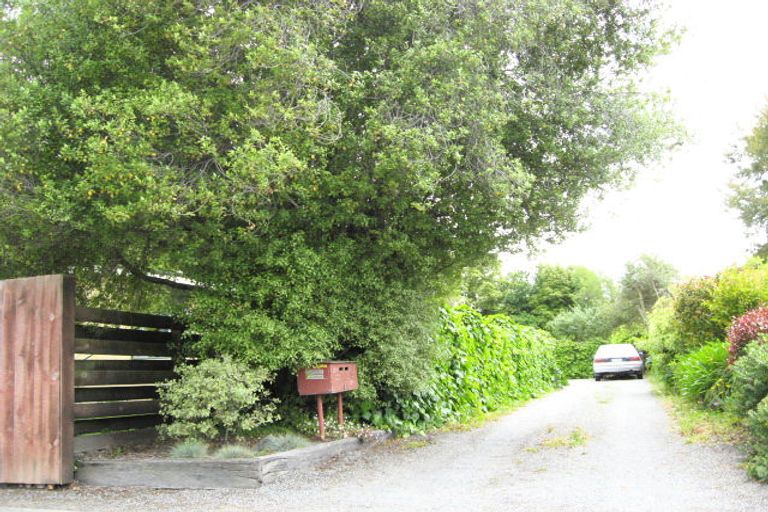 Photo of property in 2/361 Ilam Road, Burnside, Christchurch, 8053