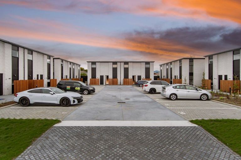 Photo of property in 10/1460 Cameron Road, Greerton, Tauranga, 3112