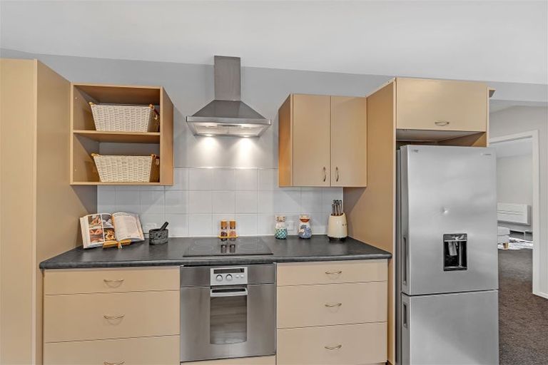 Photo of property in 147 Hamilton Avenue, Ilam, Christchurch, 8041