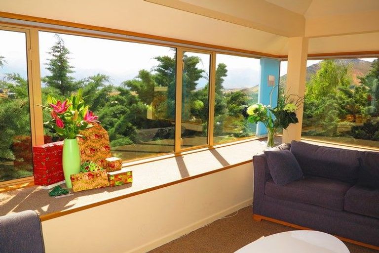 Photo of property in 22 Sutherland Road, Omarama, 9412