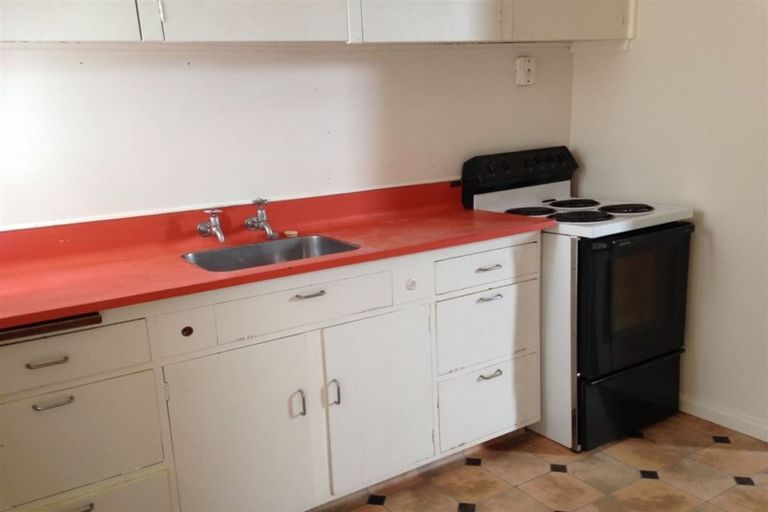 Photo of property in 3/85 Hills Road, Edgeware, Christchurch, 8013